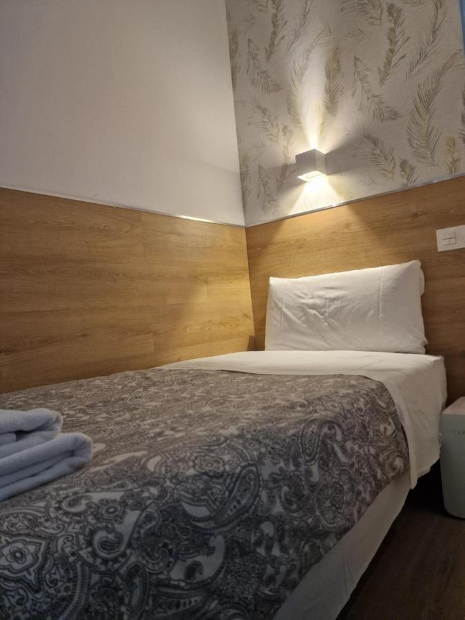 Hostal Esparteros Madrid Exteriér fotografie